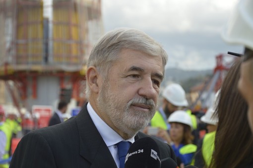 Tunnel subportuale, Bucci: "Entro giugno 2027 la prima macchina potrà percorrerlo"