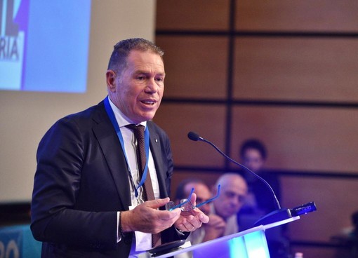 Ghini, Uil Liguria: "Parole di Rixi su cassa in deroga paradossali" Ghini, Uil Liguria: "Parole di Rixi su cassa in deroga paradossali"