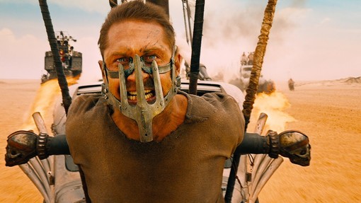 Rassegna "Nord-Sud-Ovest-Est", al Circuito sul Mare di Sturla la proiezone di "Mad Max: Fury Road" Rassegna "Nord-Sud-Ovest-Est", al Circuito sul Mare di Sturla la proiezone di "Mad Max: Fury Road"