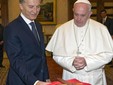 Foto via social - La copertina è tratta da Il Mugugno Genovese