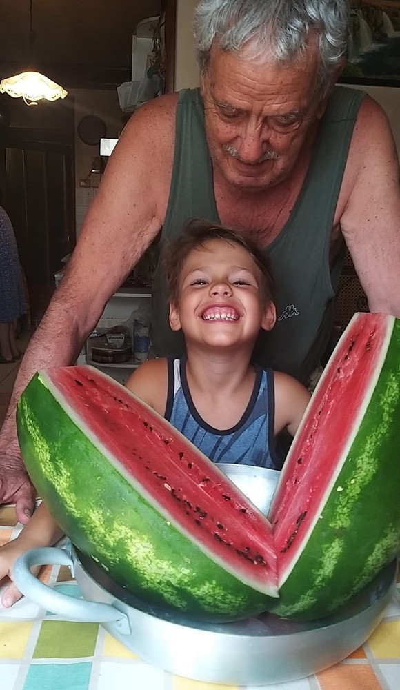 Il 2 ottobre è la festa dei nonni, gli angeli custodi di tutte le famiglie Il 2 ottobre è la festa dei nonni, gli angeli custodi di tutte le famiglie