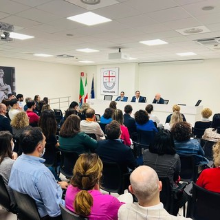 Regione, Toti incontra i neo dipendenti assunti da ottobre 2020