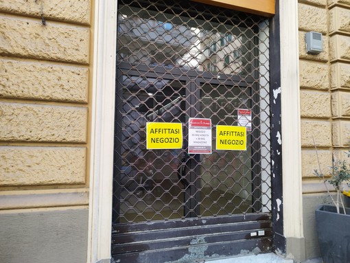 Commercio, contro le saracinesche abbassate “contratti flessibili, canoni calmierati e una riforma normativa”
