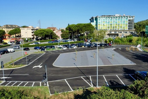 Sestri Levante, operativa la nuova area parcheggio gratuita vicino all’ospedale