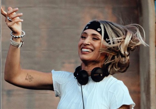 Fuori Salone, domani il dj set di Novah. Scatta l'ordinanza per la sicurezza: vietati vetro, spray, lame e fuochi