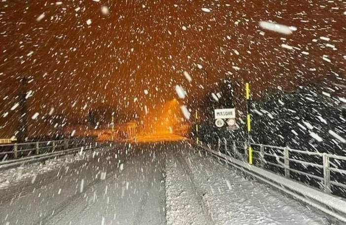 Non ha deluso le aspettative la neve che la scorsa notte è scesa sull'entroterra (FOTO) Non ha deluso le aspettative la neve che la scorsa notte è scesa sull'entroterra (FOTO)