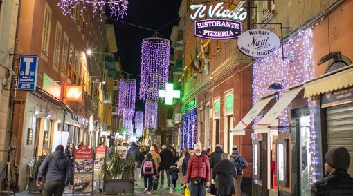 Medio Ponente e Ponente in festa: luci, musica e tradizioni dal 12 dicembre all’Epifania