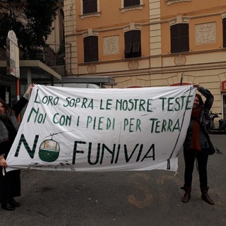 Funivia di forte Begato, l'opposizione in Regione: "I lavori non partiranno in estate, manca progetto definitivo"