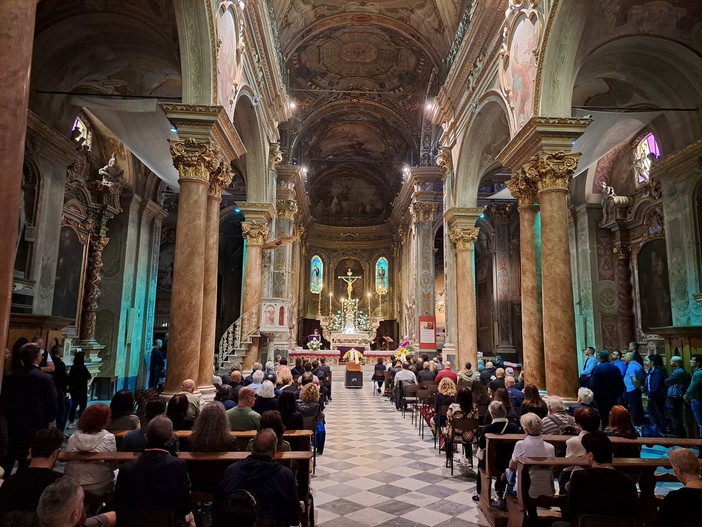 Oggi l’ultimo saluto a Fabio Ranni, l’autista Amt morto nella cava di Panigaro Oggi l’ultimo saluto a Fabio Ranni, l’autista Amt morto nella cava di Panigaro