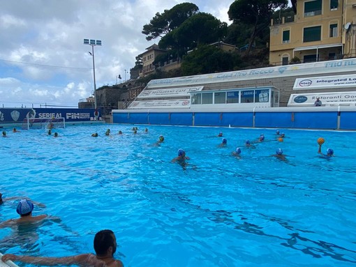 Recco, la nazionale paralitica di nuovo si allena nella piscina di Punta Sant'Anna