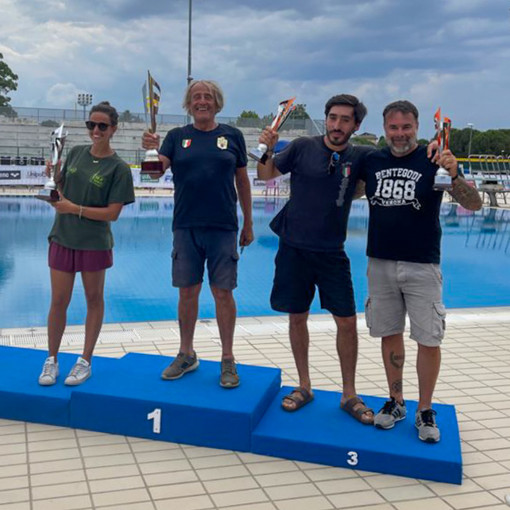 Tuffi, la Nuotatori Genovesi si conferma campione d'Italia per il campionato Master