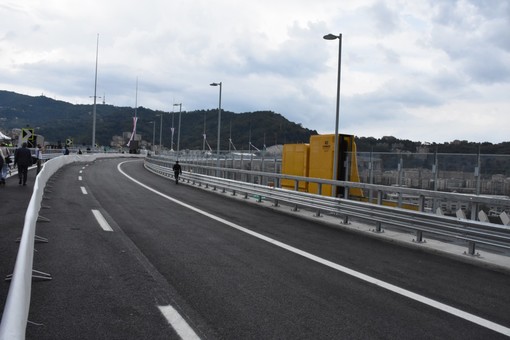 Ponte Genova San Giorgio: in serata l'apertura al traffico dopo una rifinitura alla pavimentazione