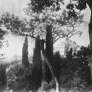 Meraviglie e leggende di Genova - Le luci mistiche di Nostra Signora del Monte