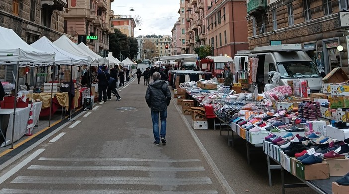 Cornigliano, salta l'evento natalizio dell'8 dicembre. Il Civ: "Non abbiamo ricevuto garanzie dal Comune"