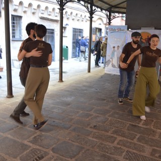 Mercoledì 10 luglio si balla lo Swing in piazza truogoli di Santa Brigida