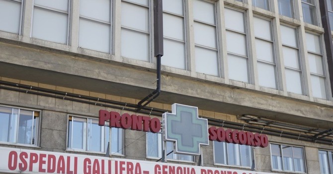 Ospedale Galliera, infermieri e guardia giurata aggrediti da un uomo. Nicolò: "Chiederemo l'esercito davanti ai pronto soccorso" Ospedale Galliera, infermieri e guardia giurata aggrediti da un uomo. Nicolò: "Chiederemo l'esercito davanti ai pronto soccorso"