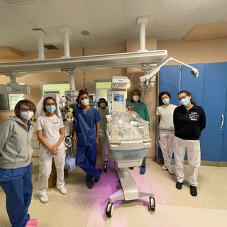 Ospedale Gaslini: donato incubatore per la terapia intensiva neonatale dal RINA