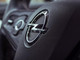 Airbag difettosi e rischio esplosione, maxi richiamo per alcuni modelli Opel Airbag difettosi e rischio esplosione, maxi richiamo per alcuni modelli Opel