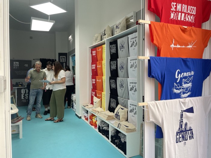 Una serigrafia per riscattarsi, in piazza Fossatello arriva lo spazio O’ Press
