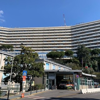 Ospedale San Martino: sei decessi, ma 60 guariti sui 125 ricoverati