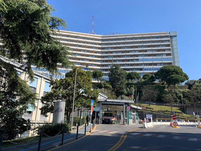 Ospedale San Martino: riapre reparto al 3° piano del Padiglione Nuovi Laboratori Ospedale San Martino: riapre reparto al 3° piano del Padiglione Nuovi Laboratori