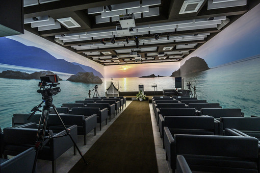 Giubileo, l’ultimo saluto si ora si celebra nella Sala Multimediale del Commiato Giubileo, l’ultimo saluto si ora si celebra nella Sala Multimediale del Commiato