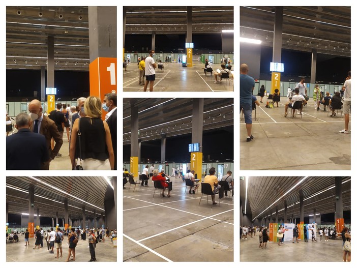 Vaccini, stasera si recupera l'open night alla Fiera rinviato ieri, domani si prosegue in tutta la Liguria