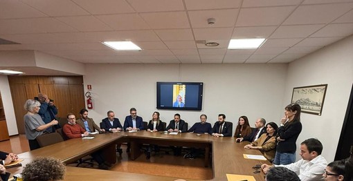 Presunto dossieraggio sul Secolo XIX, l'opposizione: "Bucci venga in aula a riferire, i liguri meritano la verità"