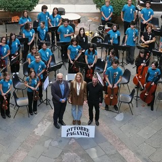Paganini, 244 anni dalla nascita: la città diventa un palcoscenico a cielo aperto tra concerti, musica in metropolitana e spettacoli Paganini, 244 anni dalla nascita: la città diventa un palcoscenico a cielo aperto tra concerti, musica in metropolitana e spettacoli