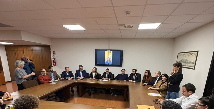 Presunto dossieraggio sul Secolo XIX, l'opposizione: "Bucci venga in aula a riferire, i liguri meritano la verità"