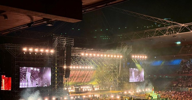 Il Ferraris riabbraccia i grandi concerti, Olly ricorda Elisa Bozzano: “A ogni canzone un pensiero va a lei" Il Ferraris riabbraccia i grandi concerti, Olly ricorda Elisa Bozzano: “A ogni canzone un pensiero va a lei"