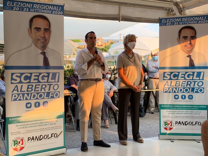 Pandolfo chiude la campagna elettorale insieme alla senatrice Pinotti: "Nei cinque anni di giunta Toti la Regione è stata abbandonata a se stessa" (VIDEO) Pandolfo chiude la campagna elettorale insieme alla senatrice Pinotti: "Nei cinque anni di giunta Toti la Regione è stata abbandonata a se stessa" (VIDEO)