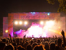 La musica che ci gira intorno - Altraonda, il festival musicale che porta grandi nomi all’Arena del Mare La musica che ci gira intorno - Altraonda, il festival musicale che porta grandi nomi all’Arena del Mare