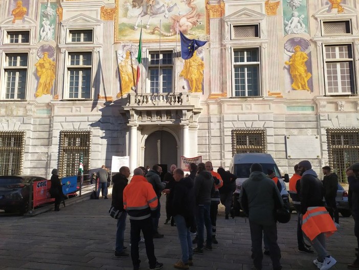 Lavoratori Somministrati del Porto di Genova: si apre uno spiraglio sull'occupazione. Lunedì nuovo incontro