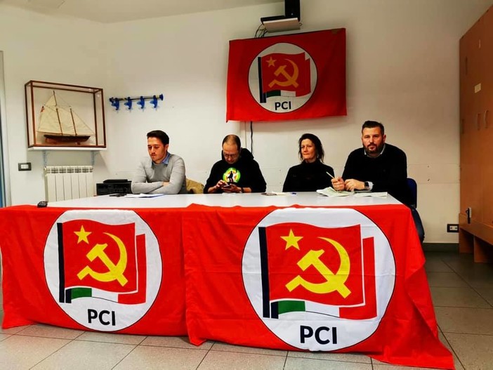 Il Pci di Genova contro l'intitolazione del "ponte Attilio Firpo" a Fabrizio Quattrocchi