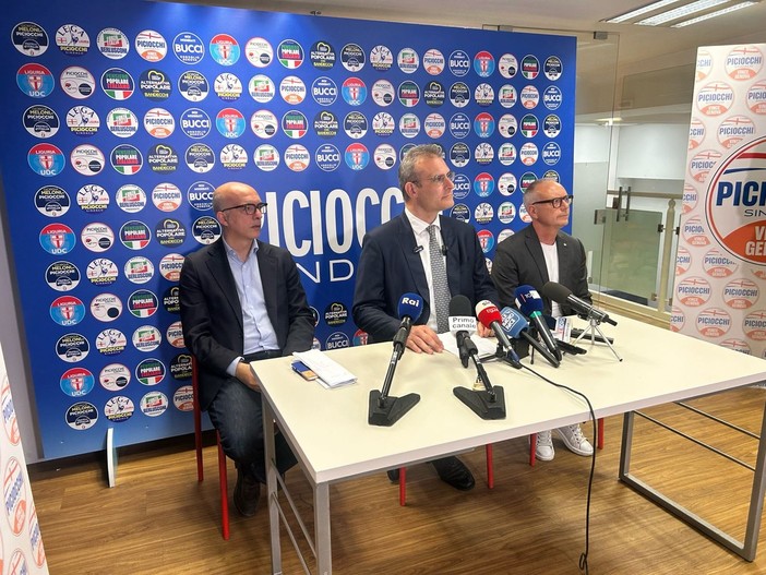 Il discorso di Pietro Piciocchi dopo la sconfitta: "Auguro a Silvia Salis di lavorare sempre per il bene di questa città"