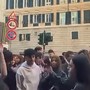 Tensione durante il tentativo di occupazione al Vittorio Emanuele Ruffini: "Studenti bloccati fuori dalla scuola" Tensione durante il tentativo di occupazione al Vittorio Emanuele Ruffini: "Studenti bloccati fuori dalla scuola"
