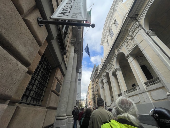 Cultura, è allarme organici a Genova: musei e biblioteche a rischio, i lavoratori scendono in piazza Cultura, è allarme organici a Genova: musei e biblioteche a rischio, i lavoratori scendono in piazza