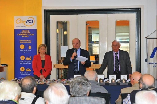 Grande festa per i "Seniores" premiati dall'Automobile Club Genova