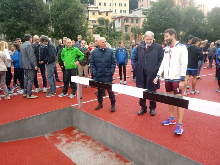 Inaugurata la nuova pista di atletica leggera a Villa Gentile