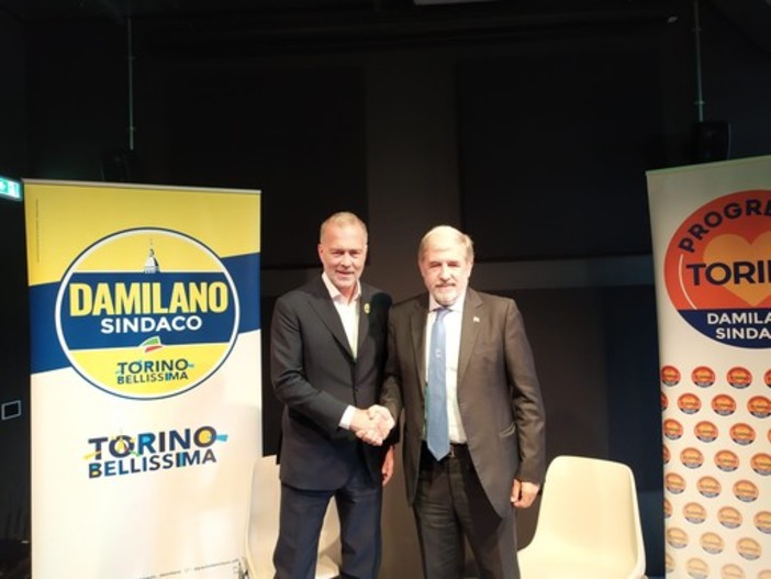 Sindaco civico lancia candidato civico: Bucci-Damilano, prove di intesa Torino-Genova (VIDEO)