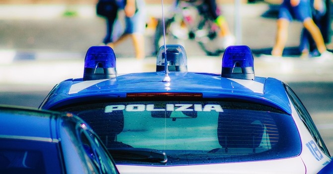 Tragedia a Molassana, anziana uccisa a coltellate, fermato il figlio Tragedia a Molassana, anziana uccisa a coltellate, fermato il figlio