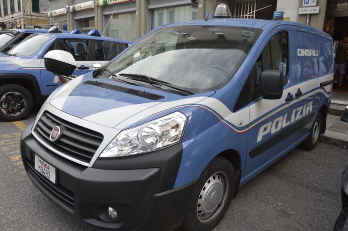 Operazione contro lo spaccio a Villetta Dinegro: 15 persone identificate