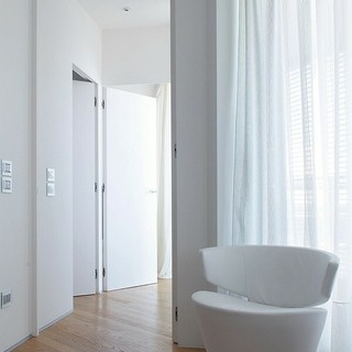 Porte filo muro: perché sono la soluzione più moderna per pareti lisce e lineari Porte filo muro: perché sono la soluzione più moderna per pareti lisce e lineari