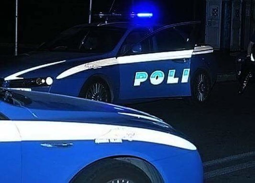 Trovato in possesso di numerosi attrezzi trafugati da un’auto. Denunciato 25enne