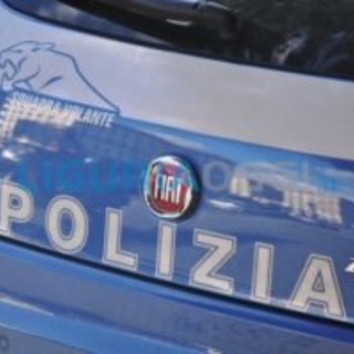 Rientra con l’inganno nell’abitazione della madre che non lo vuole più ospitare: denunciato un 44enne