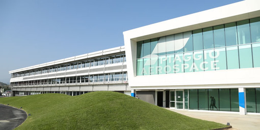 Piaggio Aerospace: sbloccati gli stipendi dei lavoratori Piaggio Aerospace: sbloccati gli stipendi dei lavoratori
