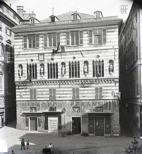 Alla scoperta dei Rolli - I ‘bianchi e neri’ di Palazzo Giacomo Spinola Alla scoperta dei Rolli - I ‘bianchi e neri’ di Palazzo Giacomo Spinola