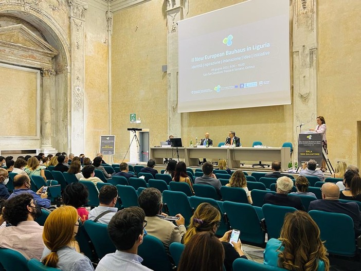 Bellezza, sostenibilità e inclusione: due progetti per gli studenti all'insegna del New European Bauhaus Bellezza, sostenibilità e inclusione: due progetti per gli studenti all'insegna del New European Bauhaus