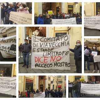 I comitati della Valbisagno hanno protestato davanti a palazzo Tursi: "Mai stati ascoltati" (Foto e Video)